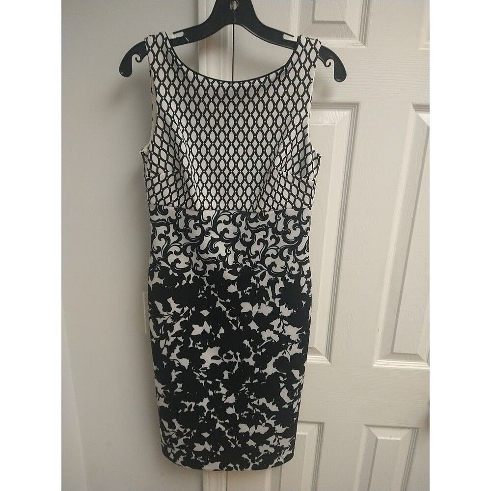 White House Black Market Classic Dress Knee Length Size 4 Boho Feminine